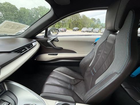 Used 2016 BMW i8 AWD/4WD image 16