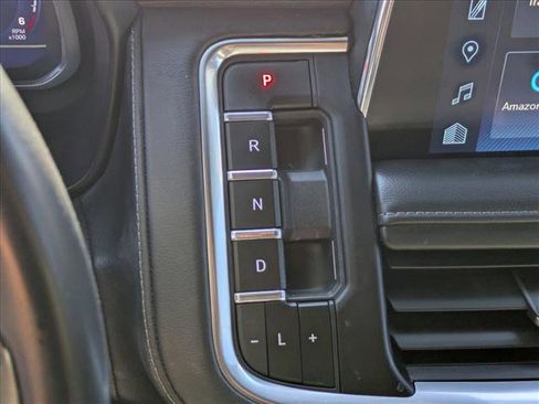 Used 2023 Chevrolet Tahoe Z71 w/ Luxury Package image 15