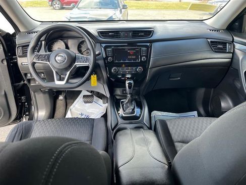 Used 2020 Nissan Rogue S image 20