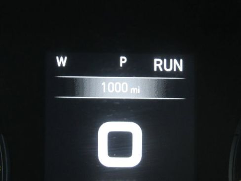 Used 2024 RAM ProMaster 2500 w/ Safety Group image 32