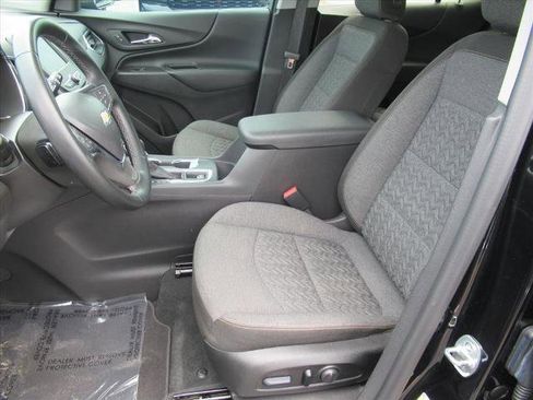 Used 2024 Chevrolet Equinox LT image 16