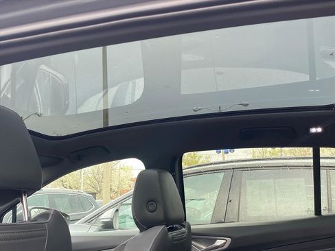 Used 2023 Volkswagen ID.4 Pro S image 18