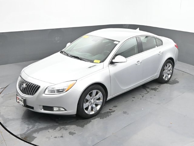 Used 2012 Buick Regal Leather FWD image 36