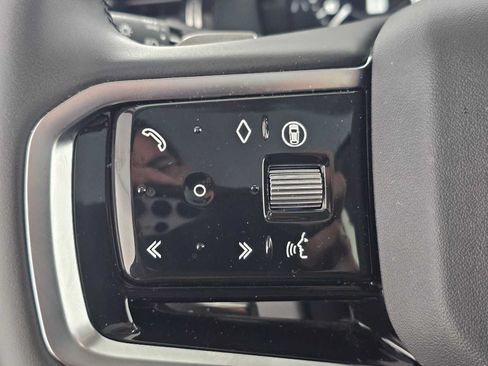 Used 2025 Land Rover Discovery Sport S AWD/4WD image 29