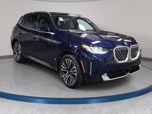 New 2026 BMW X3 xDrive30 w/ Premium Package image 3