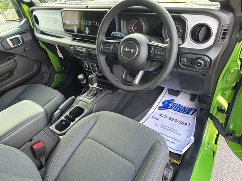 New 2026 Jeep Wrangler Unlimited Sport AWD/4WD image 19