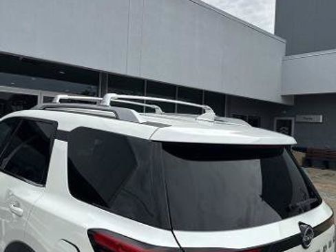 Certified 2024 Nissan Pathfinder SL AWD/4WD image 10