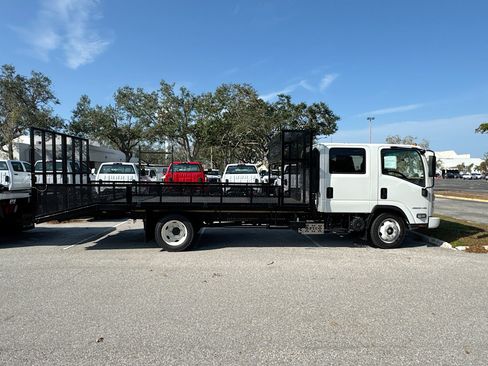 New 2024 Chevrolet Low Cab Forward image 3