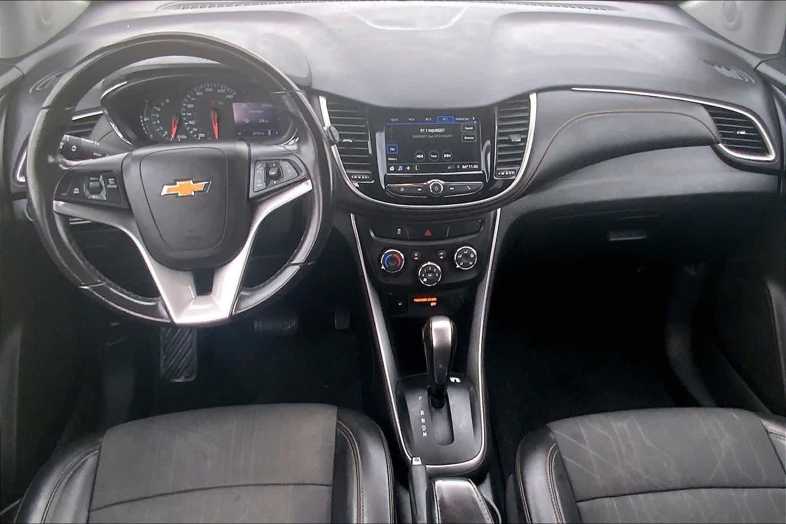 Used 2019 Chevrolet Trax LT w/ LT Convenience Package FWD image 15
