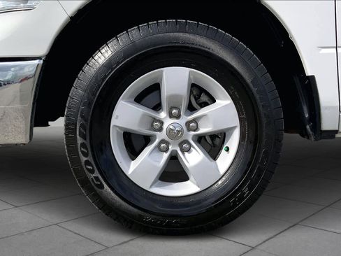 Used 2023 RAM 1500 Classic SLT w/ Trailer & Traction Group image 10