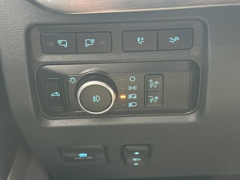 Used 2024 Ford F250 Lariat w/ Lariat Ultimate Package image 33