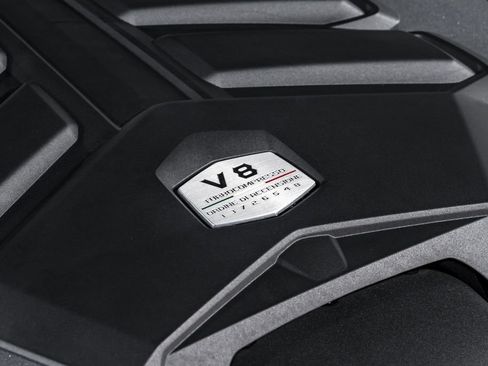 Used 2022 Lamborghini Urus AWD/4WD image 50