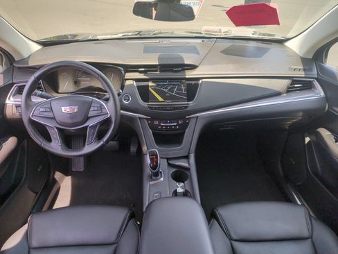 Used 2019 Cadillac XT5 Luxury AWD/4WD image 16