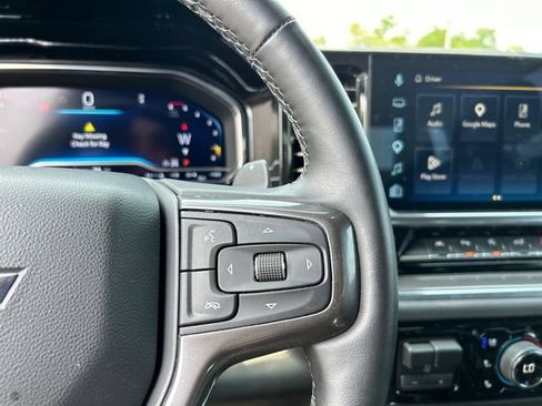 Used 2024 Chevrolet Silverado 1500 High Country w/ Technology Package AWD/4WD image 14
