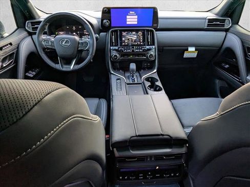 New 2025 Lexus LX 700h Luxury image 13