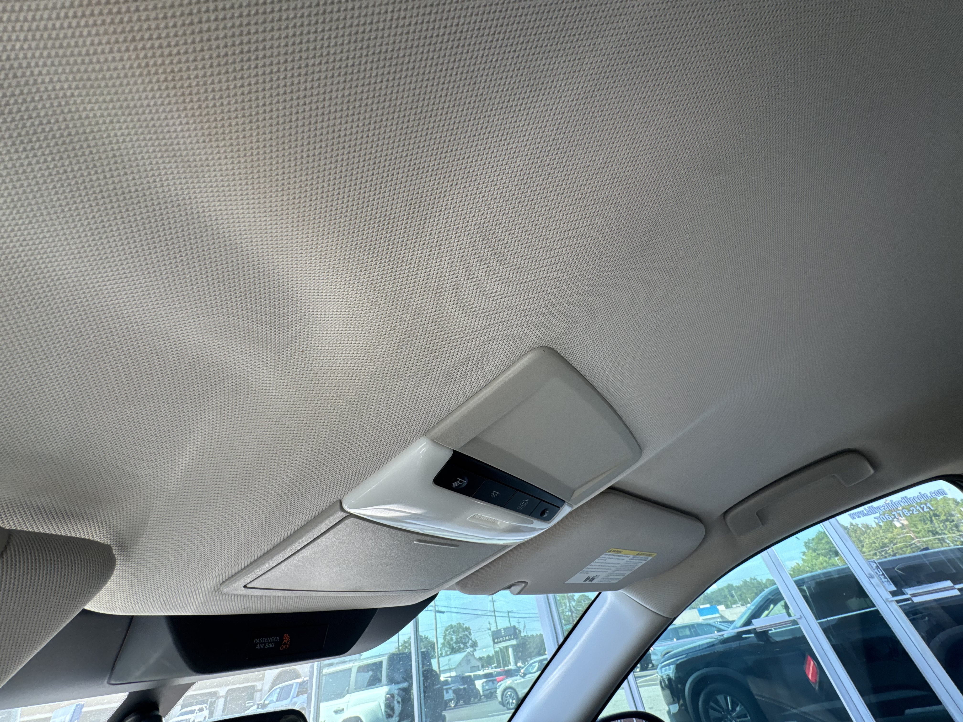 Used 2022 Nissan Pathfinder S AWD/4WD image 17