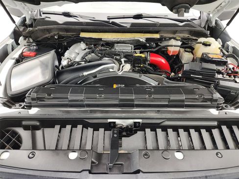 Used 2020 GMC Sierra 3500 AT4 image 27