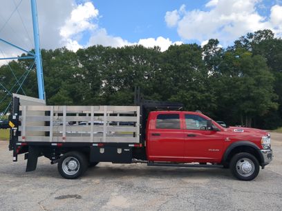 Used 2022 RAM 5500 Tradesman w/ Chrome Appearance Group