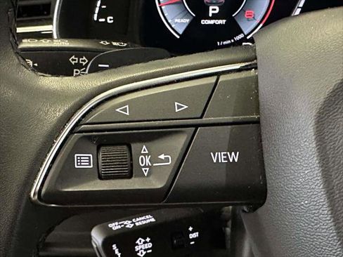 Used 2023 Audi Q7 3.0T Premium w/ Convenience Package image 20