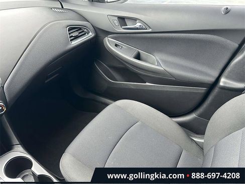 Used 2018 Chevrolet Cruze LT w/ Convenience Package image 29