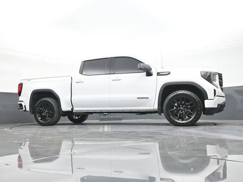 Used 2024 GMC Sierra 1500 Elevation w/ X31 Off-Road Package AWD/4WD image 51