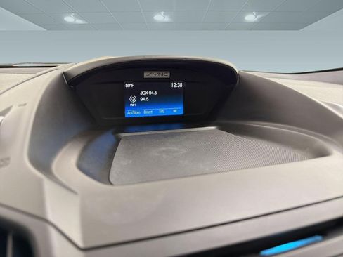 Used 2018 Ford Escape SE image 22