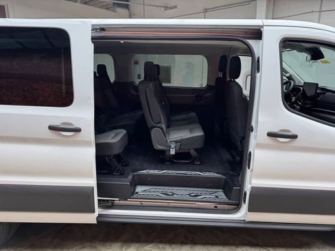 Used 2024 Ford Transit 350 XLT RWD image 26