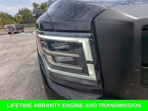 Used 2023 Nissan Titan PRO-4X w/ Pro-4x Convenience Package AWD/4WD image 11