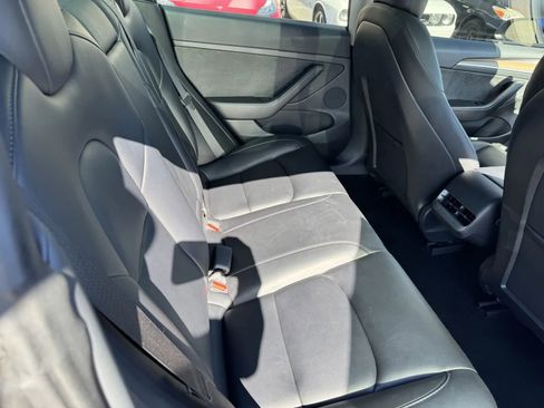 Used 2023 Tesla Model 3 Standard Range image 7
