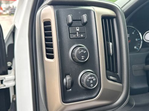 Used 2017 GMC Sierra 2500 Denali image 34