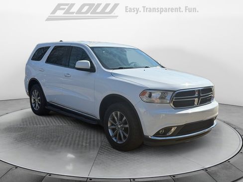 Used 2018 Dodge Durango SXT image 1