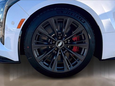 New 2026 Cadillac CT5 V Blackwing w/ Carbon Fiber 1 Package image 12