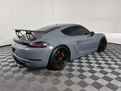 Certified 2023 Porsche 718 Cayman GT4 RWD image 9