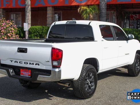 Used 2020 Toyota Tacoma TRD Off-Road image 9