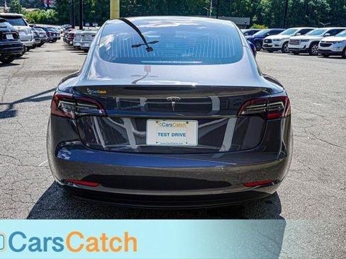 Used 2018 Tesla Model 3 Long Range RWD image 12