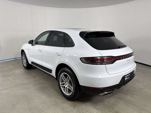 Certified 2020 Porsche Macan AWD/4WD image 3