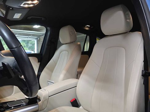 Certified 2022 Mercedes-Benz GLA 250 4MATIC image 21