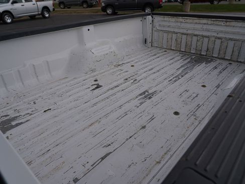 Used 2015 Ford F250 XL w/ Power Equipment Group AWD/4WD image 24