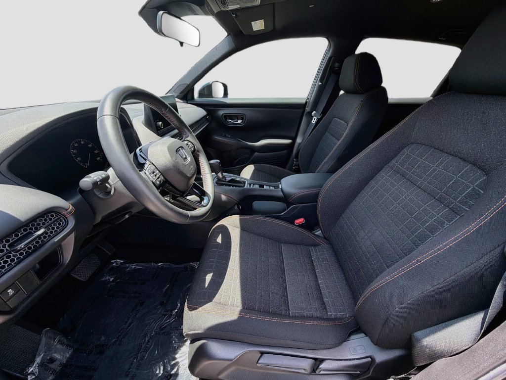 Certified 2023 Honda HR-V Sport image 18