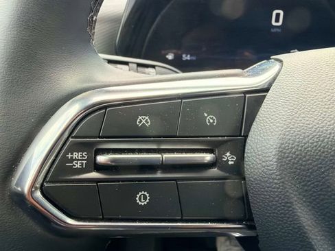Used 2026 Chevrolet Equinox LT FWD image 28