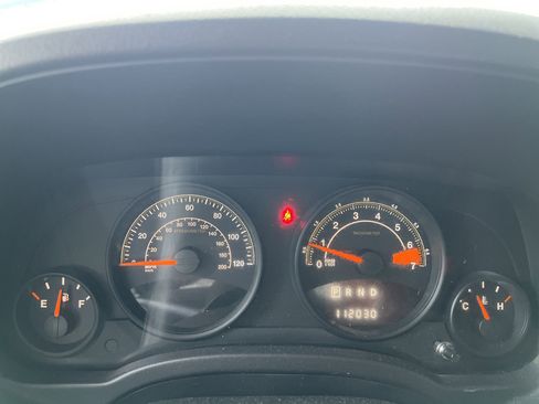 Used 2016 Jeep Patriot Latitude image 29