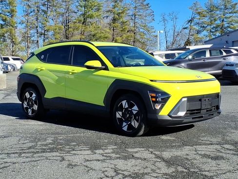 Used 2024 Hyundai Kona SEL image 1
