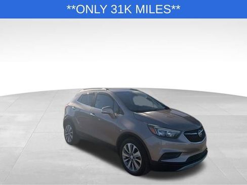 Used 2018 Buick Encore Preferred image 1