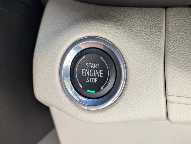 Used 2023 Buick Envision Preferred FWD image 20