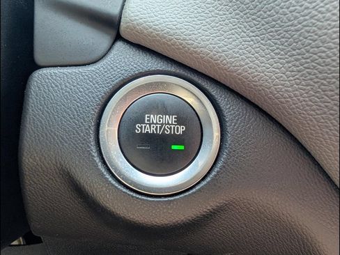 Used 2022 Chevrolet Equinox LT AWD/4WD image 8