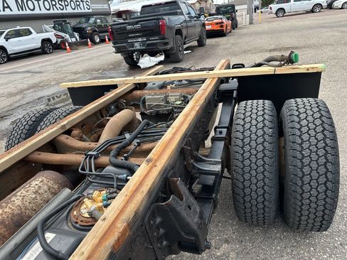 Used 2017 Chevrolet Silverado 3500 W/T image 21