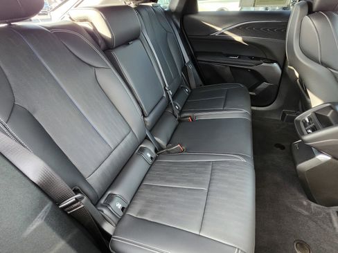 Used 2024 Cadillac Lyriq Luxury image 22