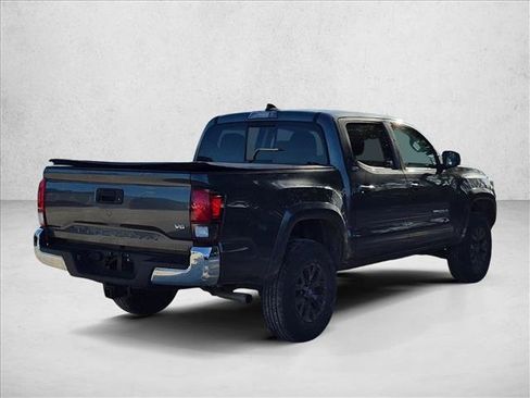 Used 2021 Toyota Tacoma SR5 RWD image 5