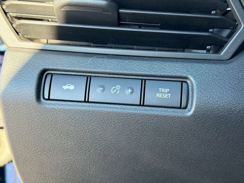 Certified 2021 Nissan Altima 2.5 SR image 22