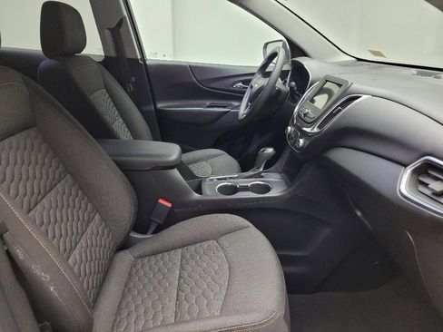 Used 2019 Chevrolet Equinox LT image 21